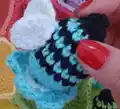 Sorting Bees Educational Toy Crochet Pattern step 3 - details and accessories