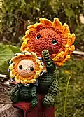 Baby Sunflower Amigurumi Pattern step 2 - assembly progress