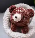 My Little Bear Amigurumi Pattern step 4 - final assembly and finishing