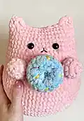 Cute Cat with Donut Amigurumi Pattern step 3 - details and accessories
