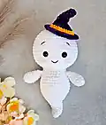 Cute Plushies Ghost Amigurumi Pattern step 1 - construction progress