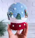 Festive Snow Globe Crochet Pattern step 4 - final assembly and finishing