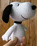Snoopy Amigurumi Pattern step 3 - details and accessories
