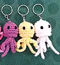 Jellyfish Keychain Pattern step 2 - assembly progress