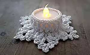 LED Tealight Holder Let it Snow Pattern