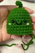 Emotional Support Pickle Amigurumi Pattern step 3 - details and accessories