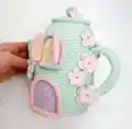 Spring Teapot House Amigurumi Pattern step 4 - final assembly and finishing