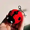 Ladybug Keychain Amigurumi Pattern step 1 - construction progress