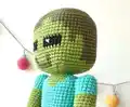 Steve & Zombie Minecraft Amigurumi Pattern step 4 - final assembly and finishing
