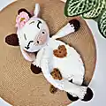 Cuddle Me Cow Amigurumi Pattern step 1 - construction progress