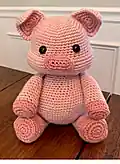 Adorable Pig Amigurumi Pattern step 3 - details and accessories