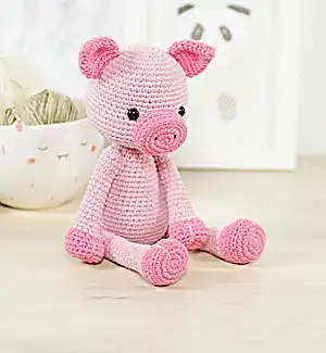 Lily the Piglet Amigurumi Pattern