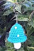 Adorable Toadstool Keychain Pattern step 3 - details and accessories
