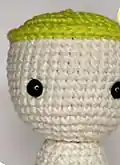 Baby Dandelion Amigurumi Pattern step 4 - final assembly and finishing