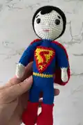 Superman Superhero Amigurumi Pattern step 2 - assembly progress