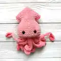 Adorable Squid Amigurumi Pattern step 1 - construction progress