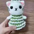 Christmas Tree Cat Amigurumi Pattern step 4 - final assembly and finishing