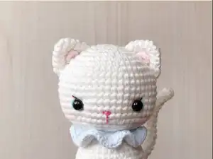Little White Kitten Amigurumi Pattern