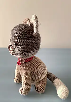 Adorable Cat Amigurumi Pattern